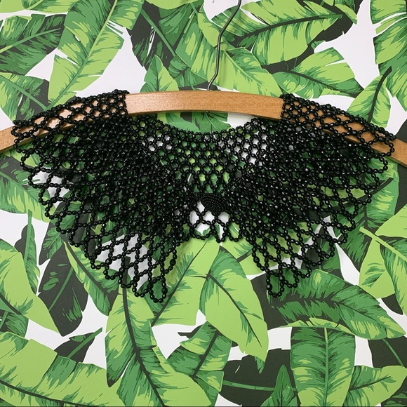 Retro Black Beaded Peter Pan Collar Necklace - Picture 5 of 6